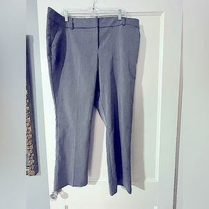 Women’s gray pinstripe XL woven pants from NY&CO size 18P